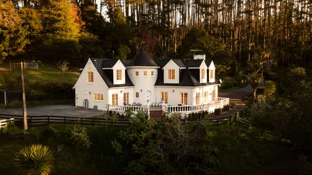 A Slice of France Near Auckland