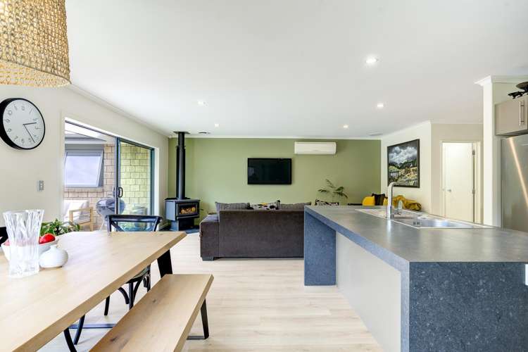 41 Heathfield Avenue Huntington_6