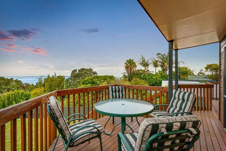 18 Arapito Road Titirangi_4