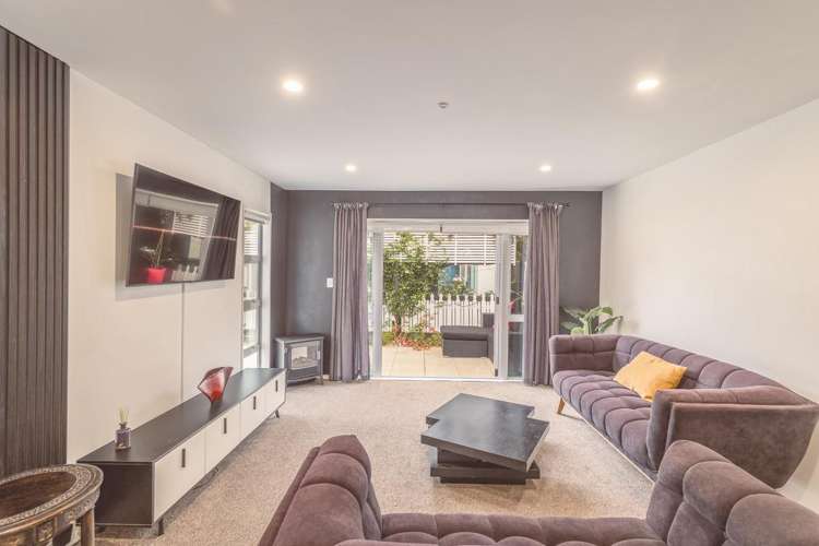 25b Champion Street Edgeware_2