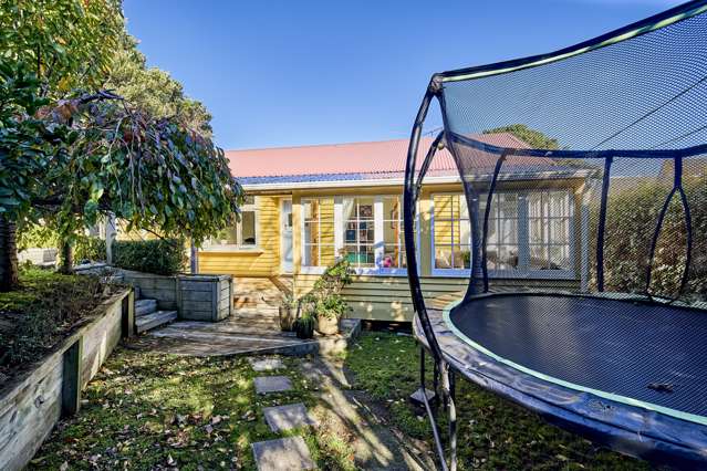 33 Totara Road Miramar_2