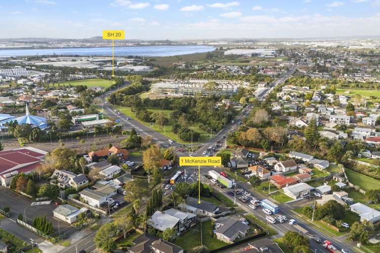 1 Mckenzie Road Mangere Bridge_26