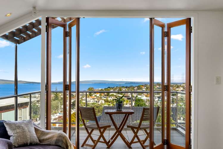 15 Seaview Road Castor Bay_15