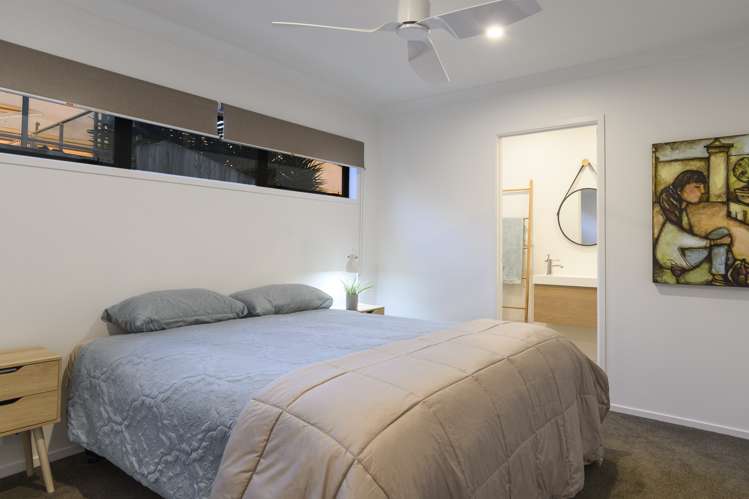 21 Sereno Vista Bellevue_16