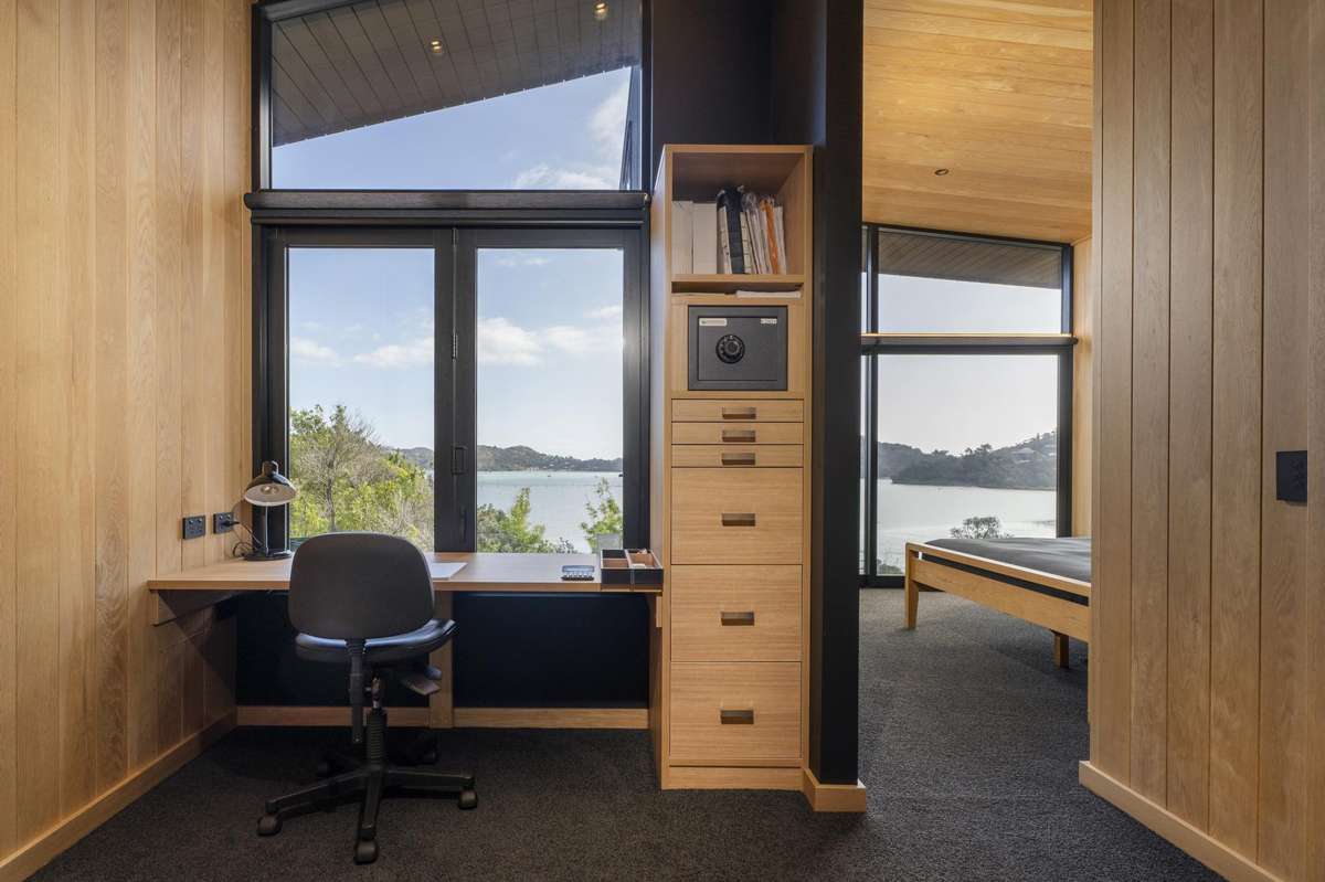 90 Harbour View Road_3