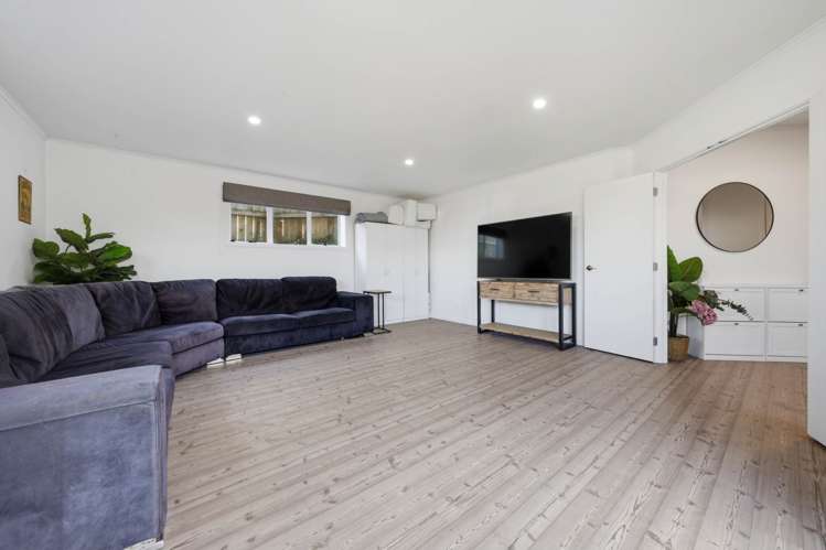 127 Ennis Avenue Pakuranga Heights_14
