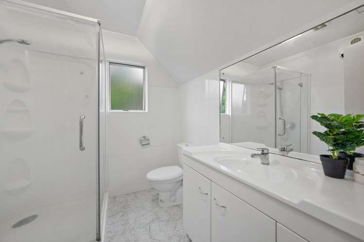 2/17 Weetman Drive Browns Bay_15