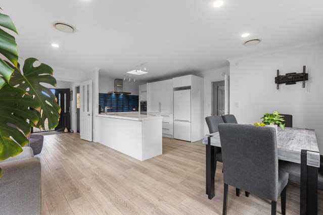 46 Oriental Parade Papamoa_2