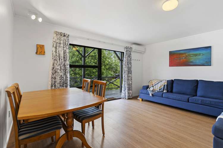 2/27 Aeroview Drive Beach Haven_7