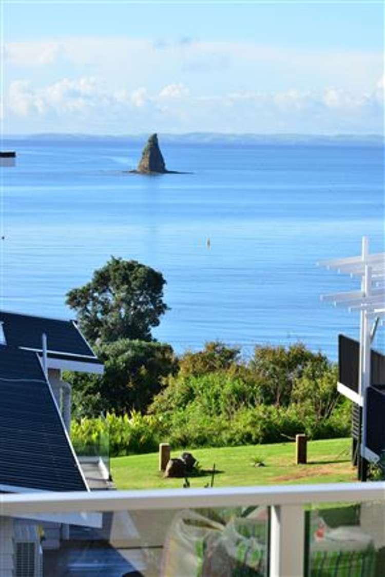 1051a Whangaparaoa Road Tindalls Beach_19