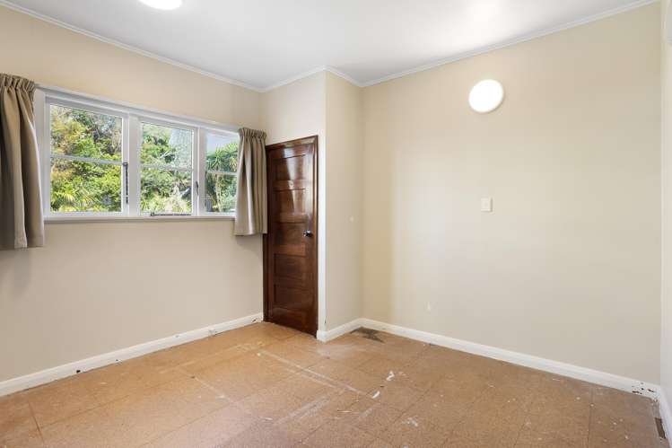 30 Onewa Road Northcote_10