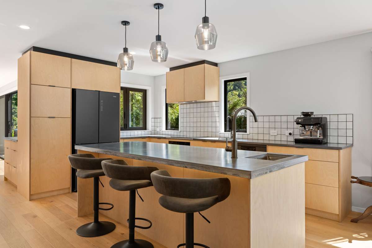 30 and 32 Matai Street_4