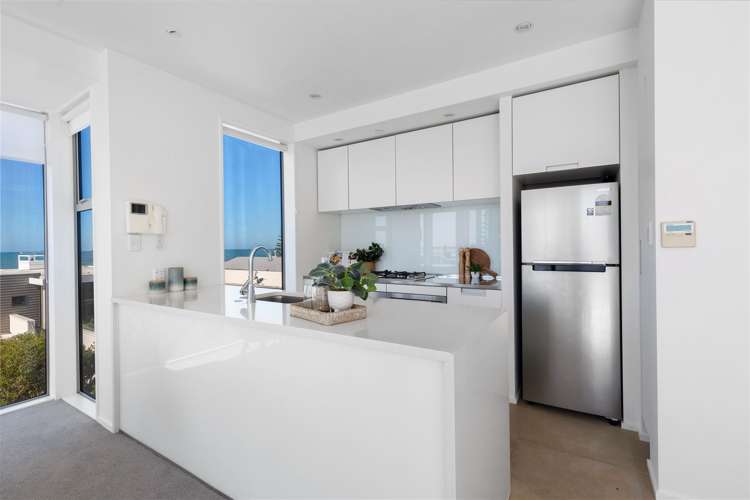 9/22 Esplanade Sumner_10