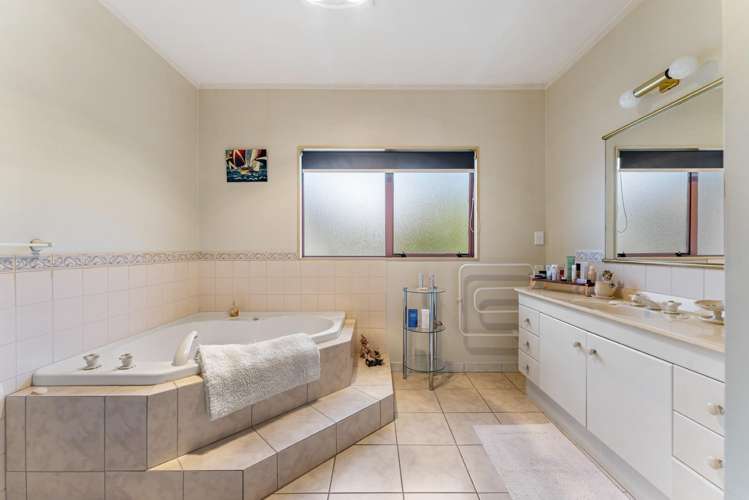 3 Keam Way Welcome Bay_24