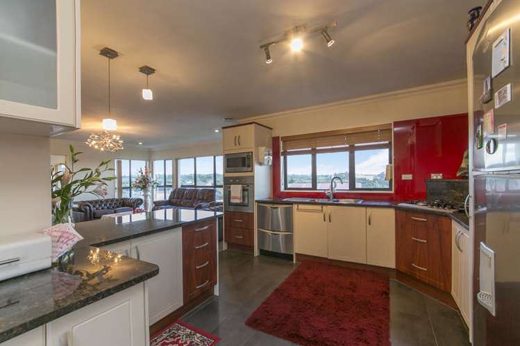 53 Munroe Road Ranui_9