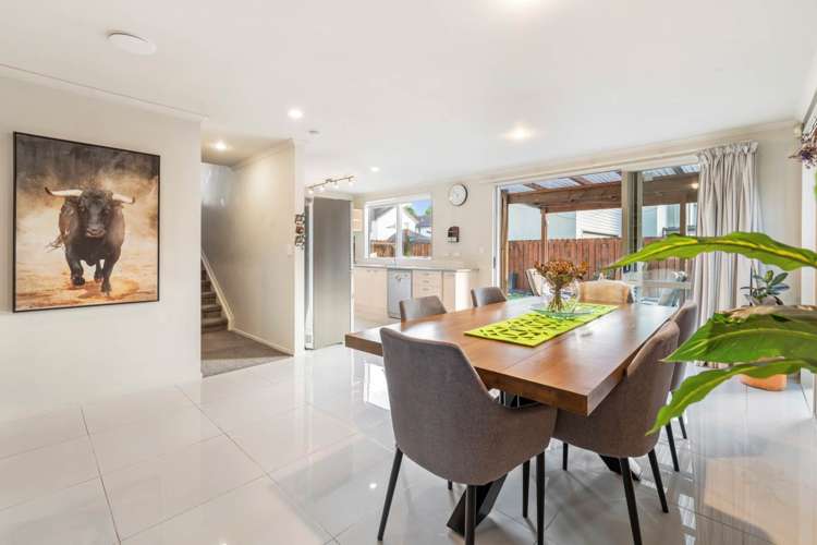 32 Bruce Pulman Drive Takanini_18