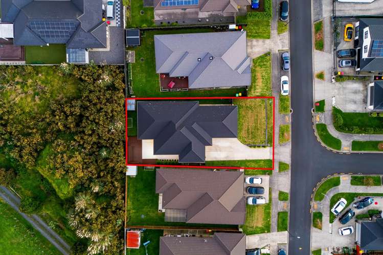 87 Twin Parks Rise Papakura_16