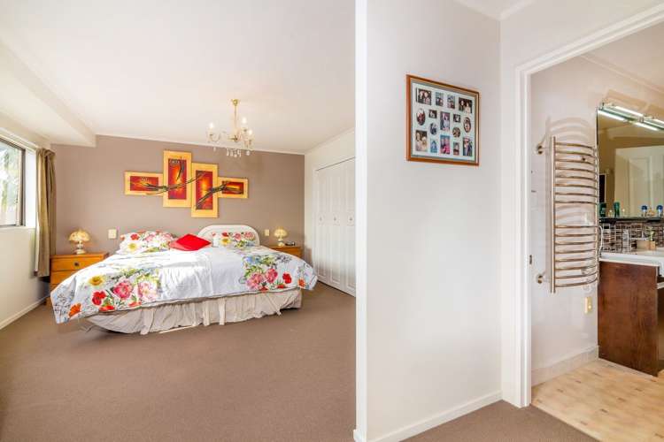 25b Beach Road Pahurehure_14