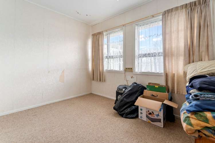 10 Beaufield Lane Te Atatu Peninsula_13