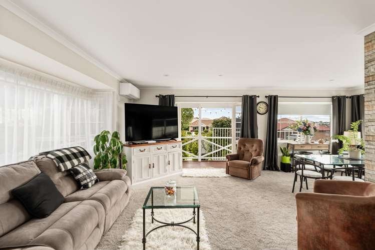 187 Sapphire Drive Hairini_12