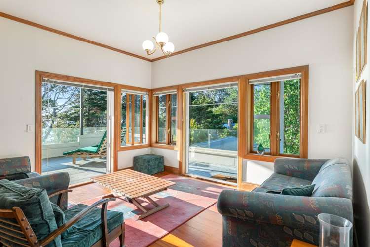 1082 Thames Coast Road Kereta_5