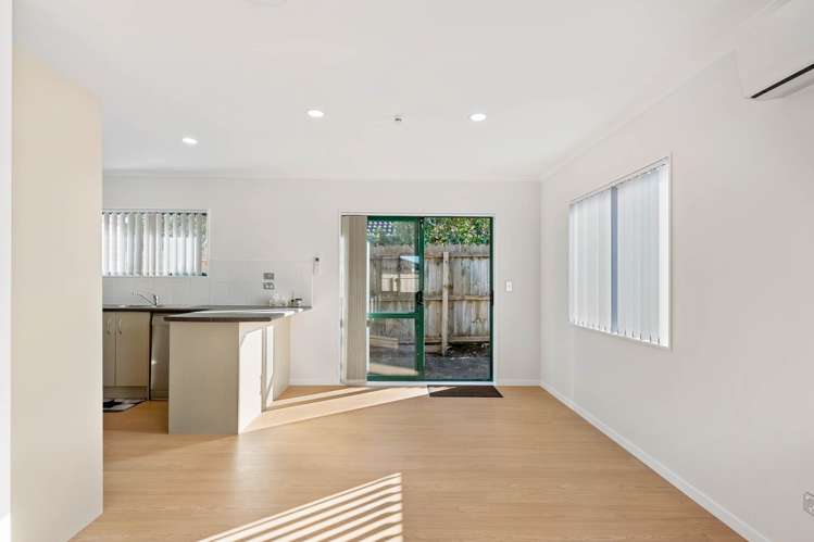 8 Carn Place Manurewa_20