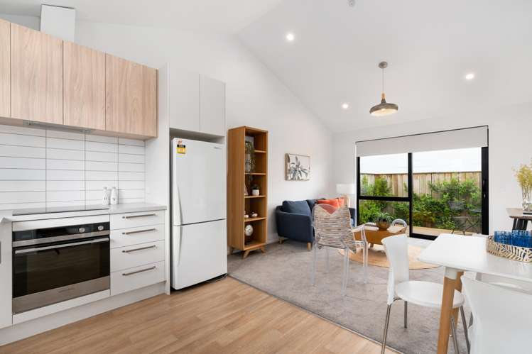 7/74 Church Street Mosgiel_8