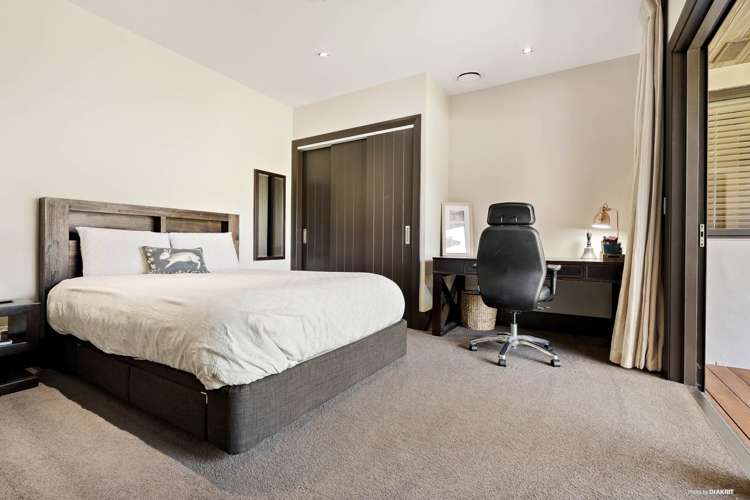 568A Whitford Road Whitford_24