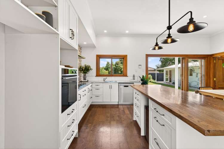 1002 Fitzroy Avenue Mahora_14