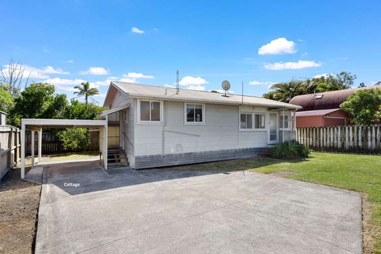 14 Laurie Street Red Beach_2