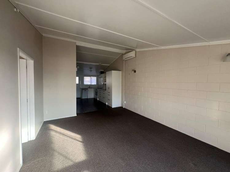 2/23 Rotokawa Street 11210_3