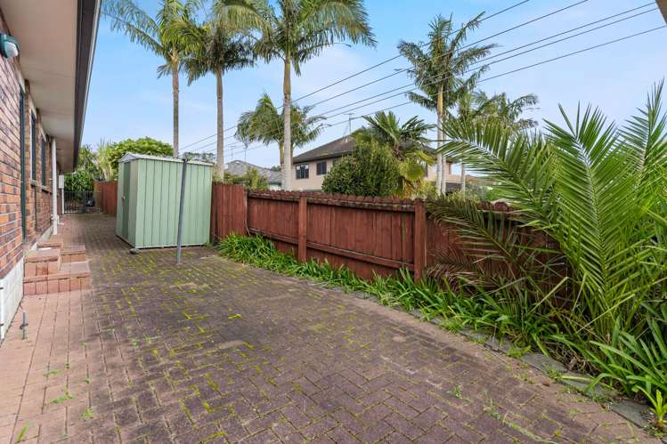 7 Isaac Place East Tamaki Heights_17