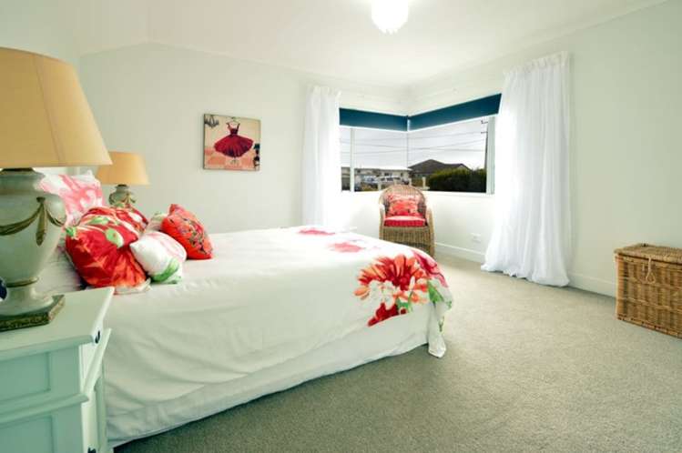 989 Whangaparaoa Road Tindalls Beach_10