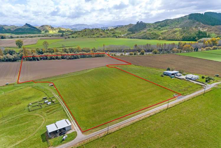 DP 578365, Poynter Road Te Karaka_0
