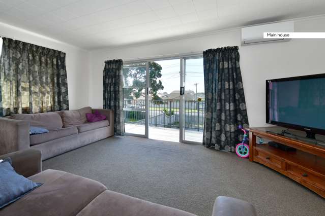 242 Centreway Road Orewa_4