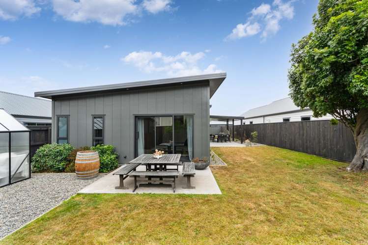 51 Marine Corps Drive Solway_17