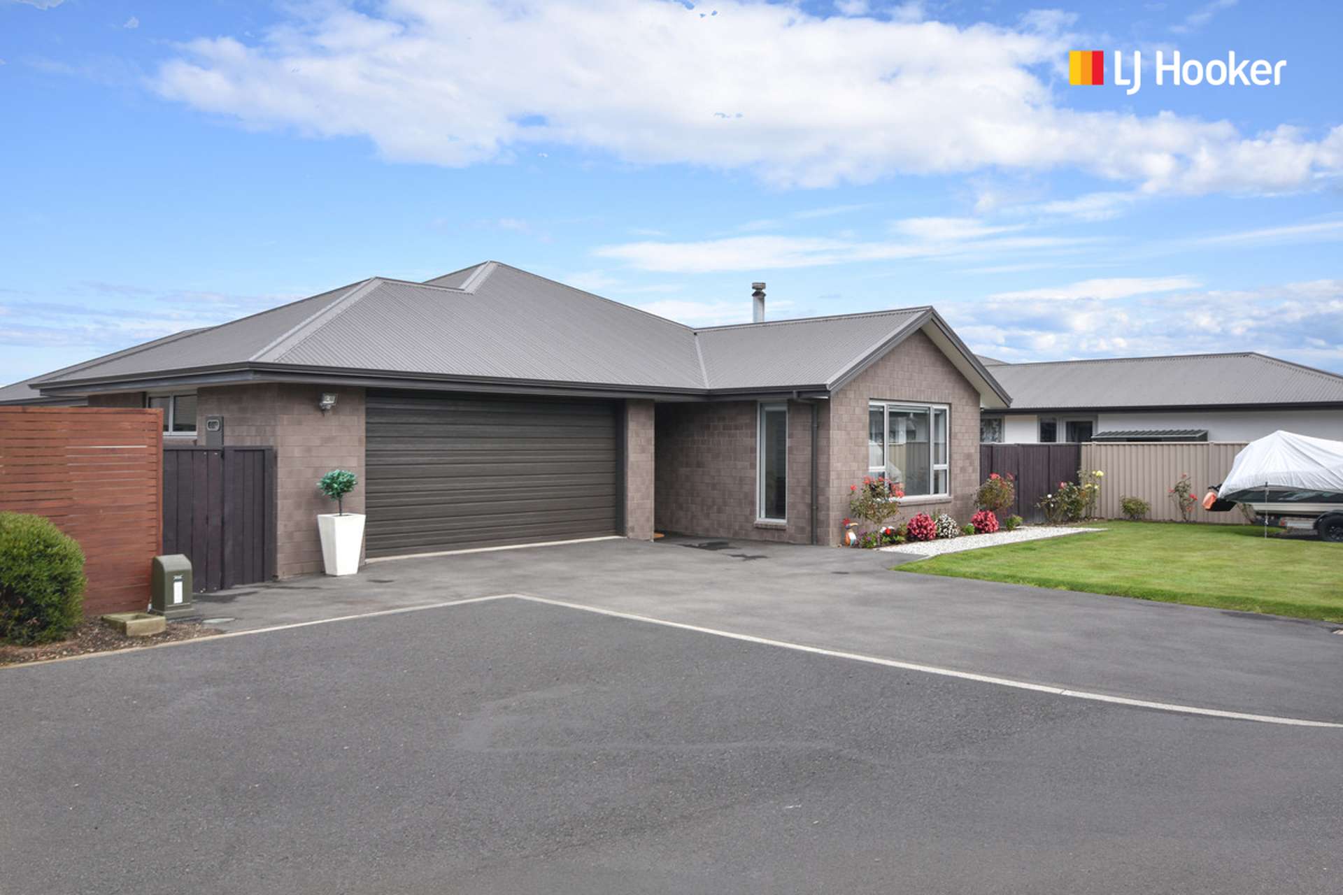 8 Roblyn Place Mosgiel_0