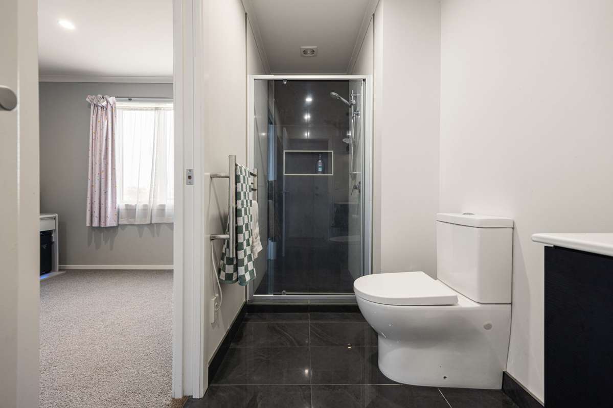 2 Mccorquindale Drive_5