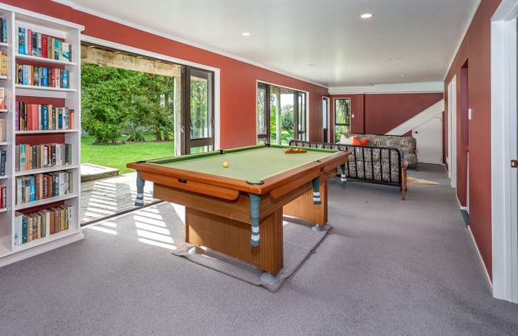 10 Robyn Crescent Hahei_17