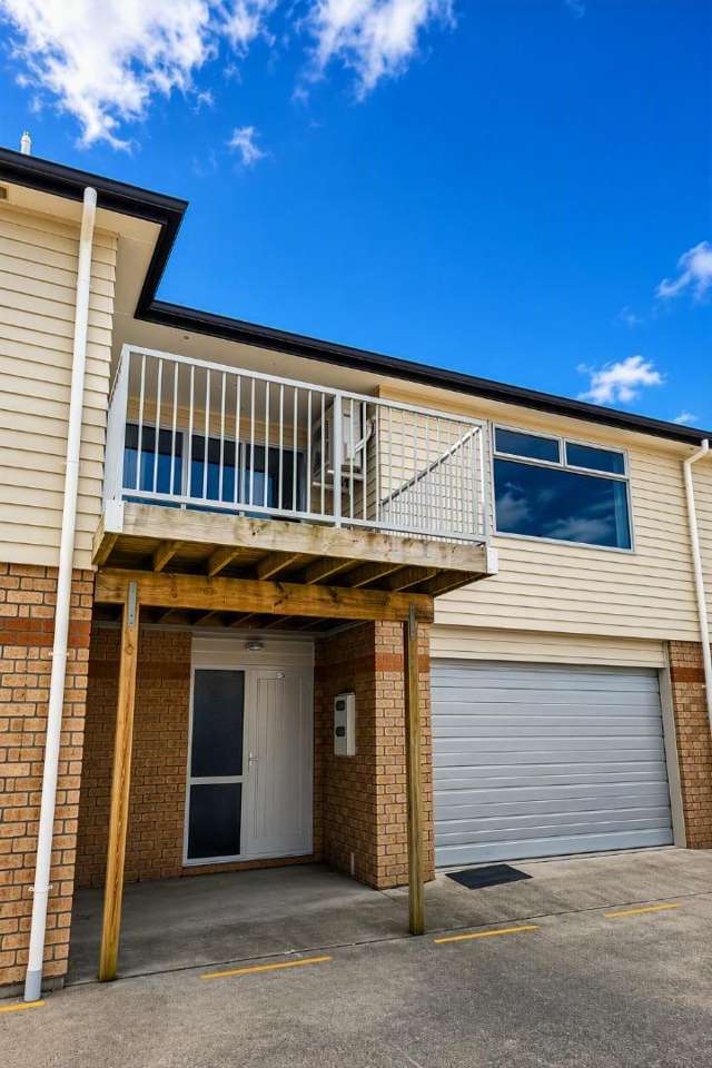 Melville townhouse