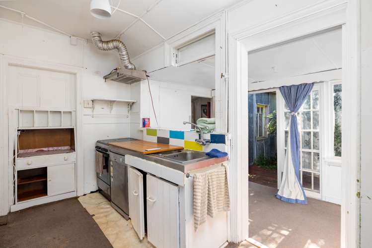 125 Osborne Street Waltham_12