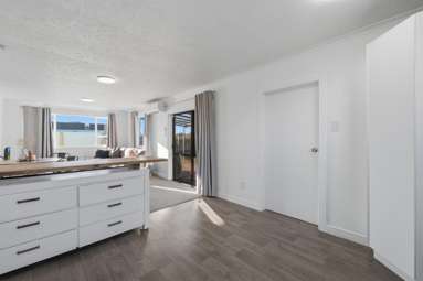 122 Elles Road_4