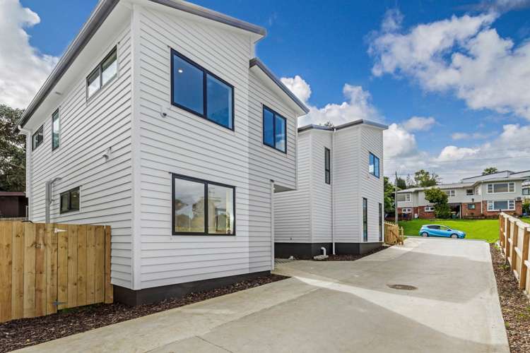 2/58 Sylvan Crescent_0