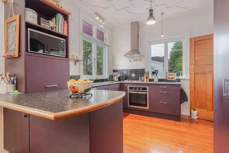 22 Argyle Avenue Takaro_5