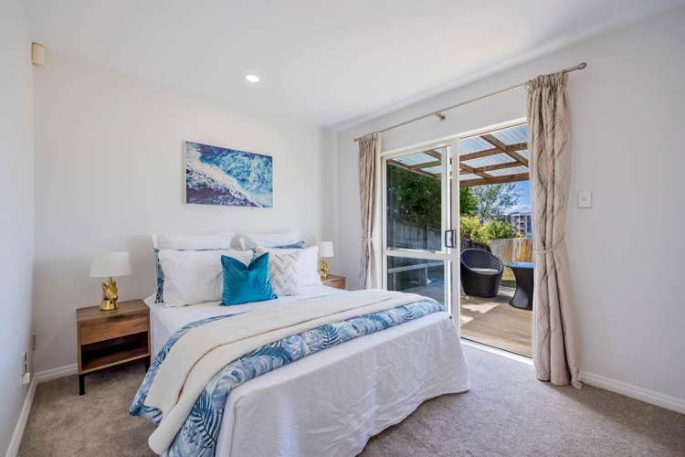 2/30 Martin Crescent Northcote_7