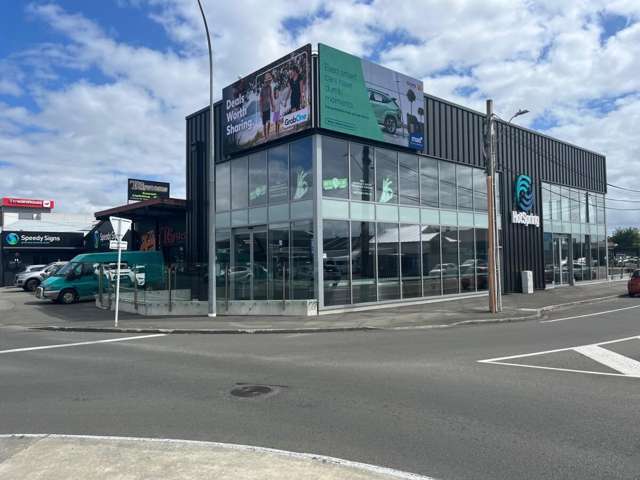 High-Profile Corner Tenancy