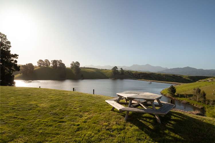 236 Delta Lake Heights Renwick_12