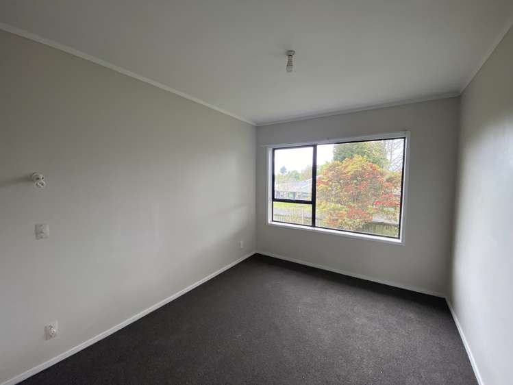 19 Goldie Street Pukehangi_4