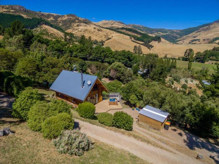 484 Marine Drive Charteris Bay_15