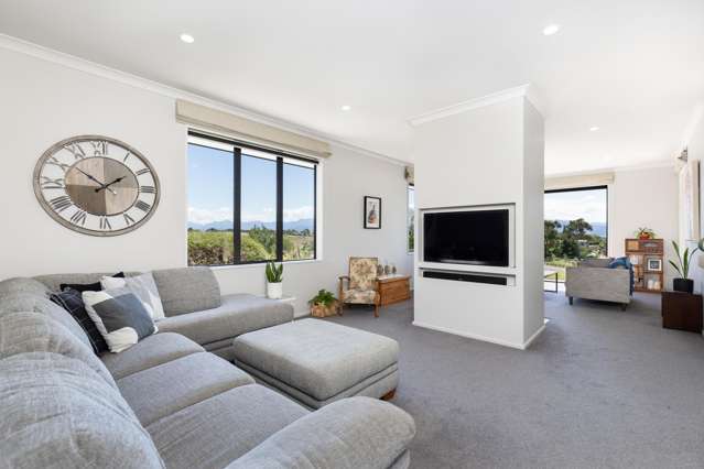 56 Fairbourne Drive Fairhall_4